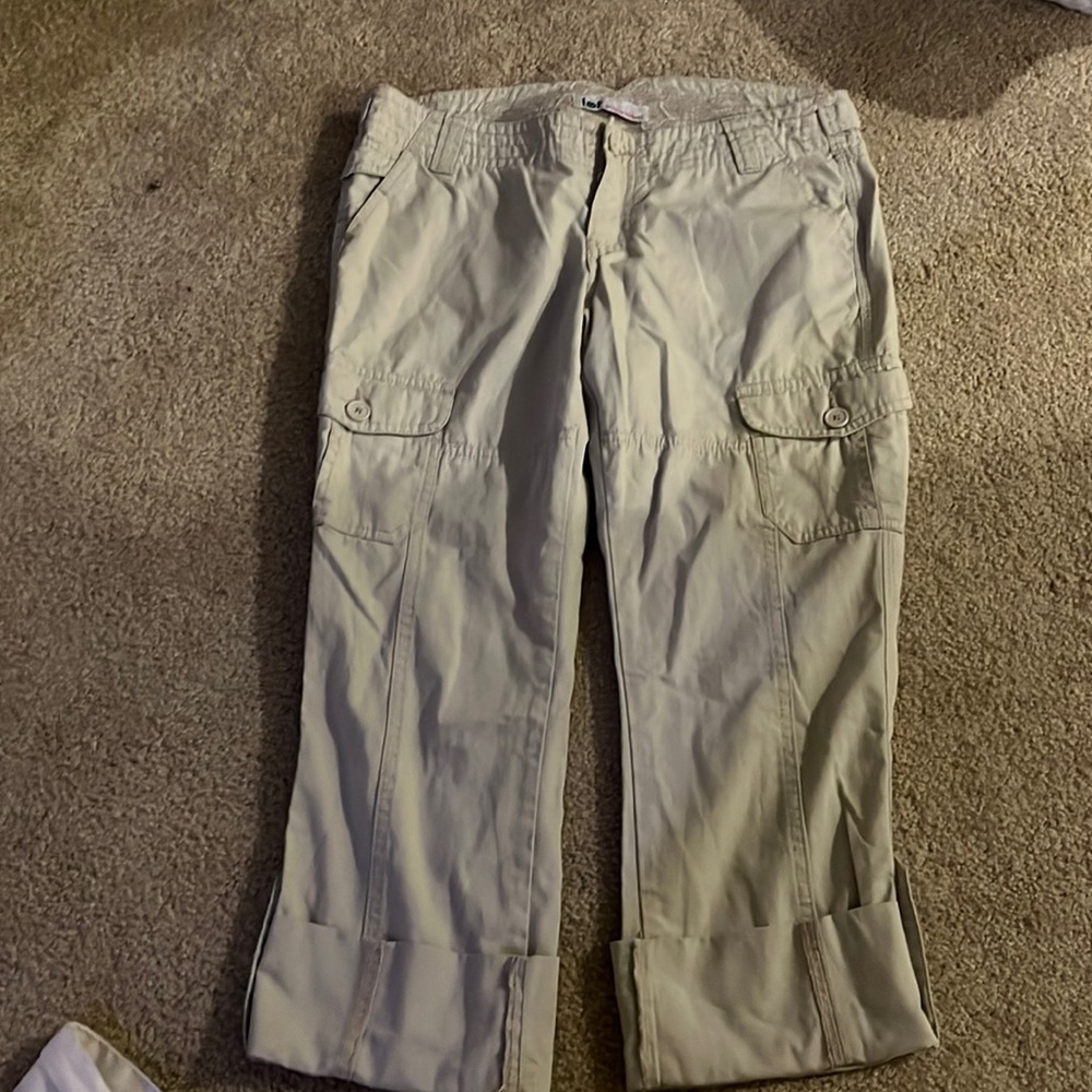 Lei capris size 7